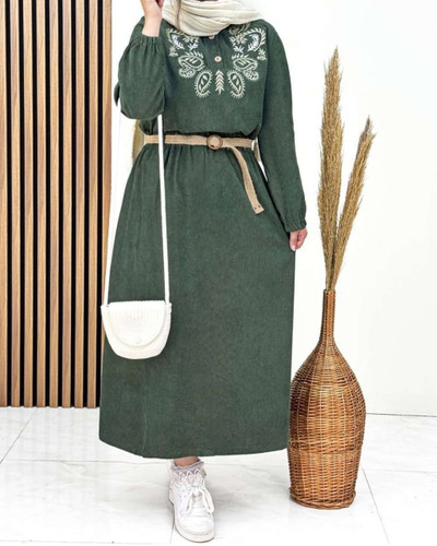 کفتان گلدوزی ترمه بلند مخمل کبریتی با طراحی شیک