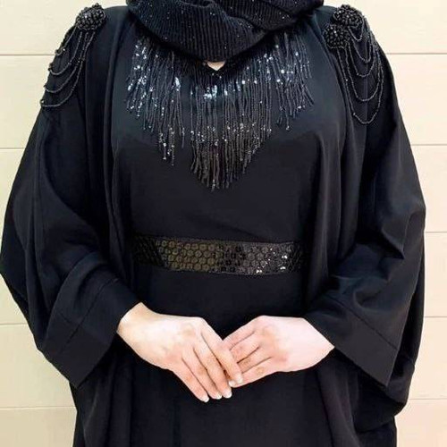 عبا الیزه سردوش داره مه لقا