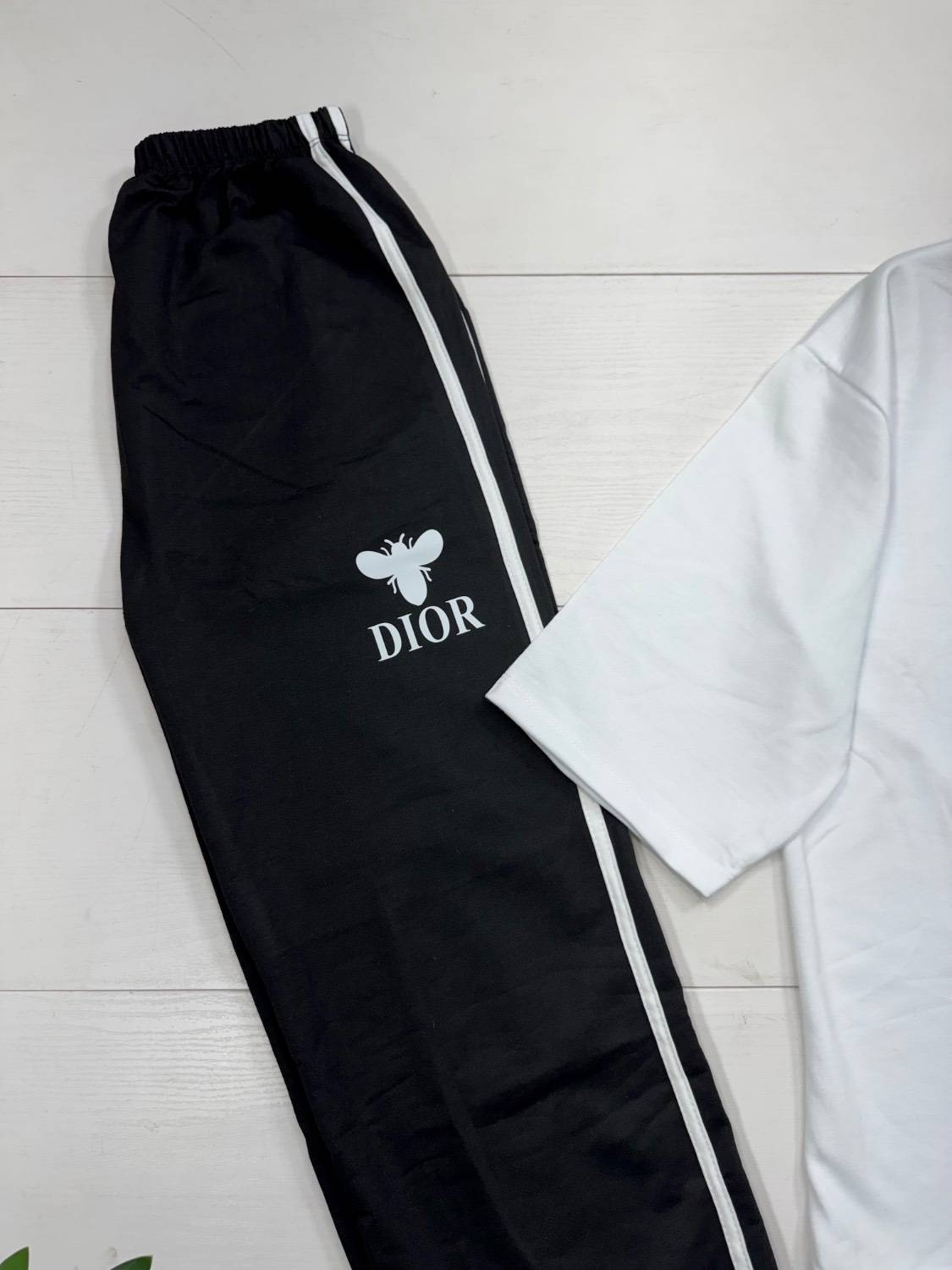 ست تیشرت و شلوار DIOR
